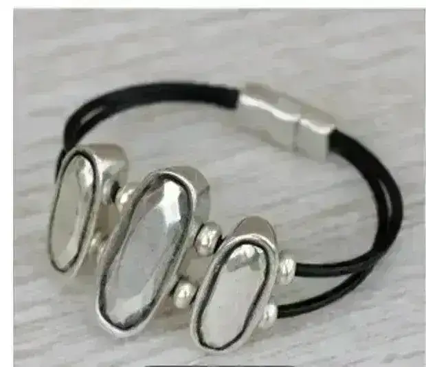 Gem! 2-Hole Beads, for 2 or 2.5mm Leather or Cord in 3 Sizes - Image 5