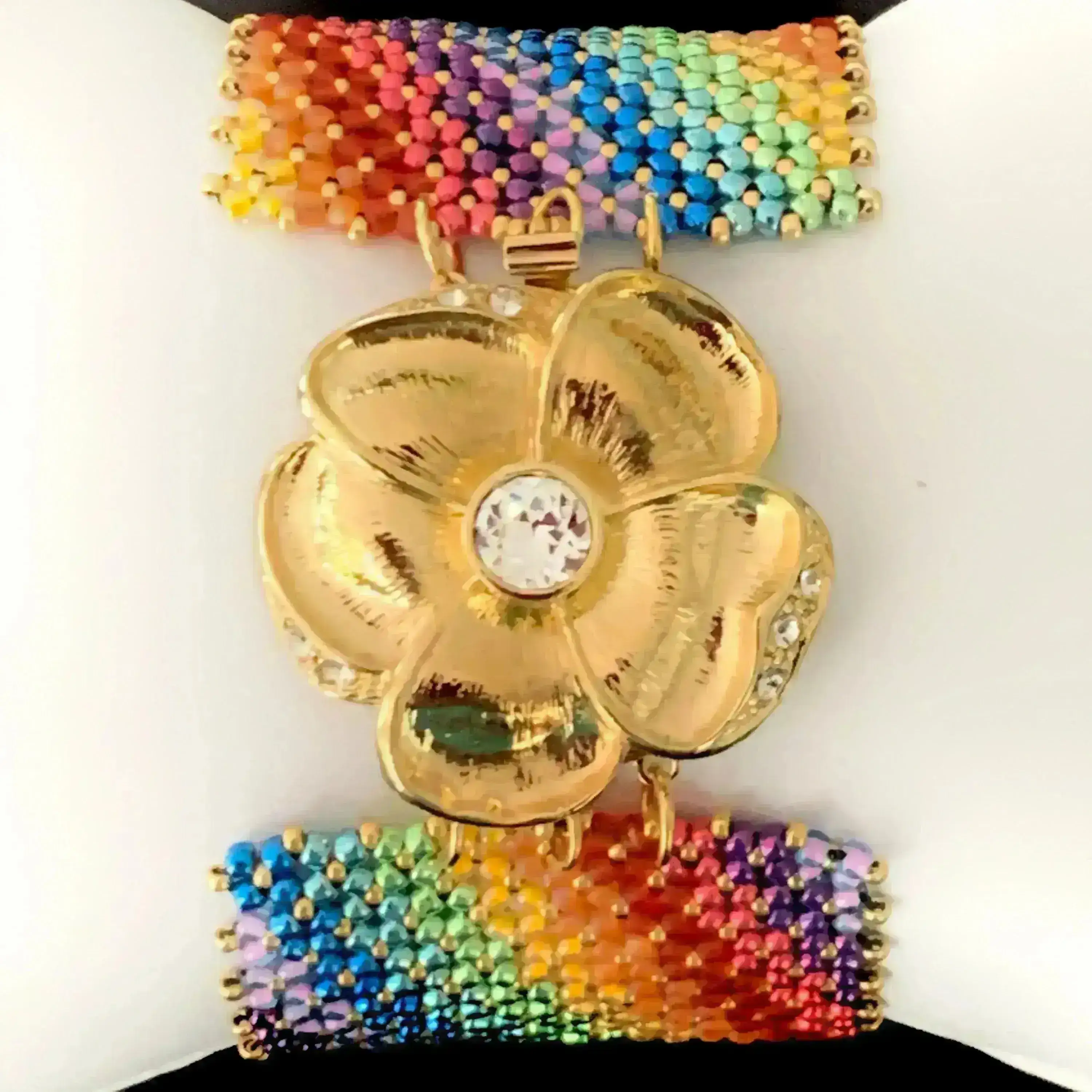 Claspgarten Medium Flower, 1-Strand Box Clasp, 2 Finishes - Image 4