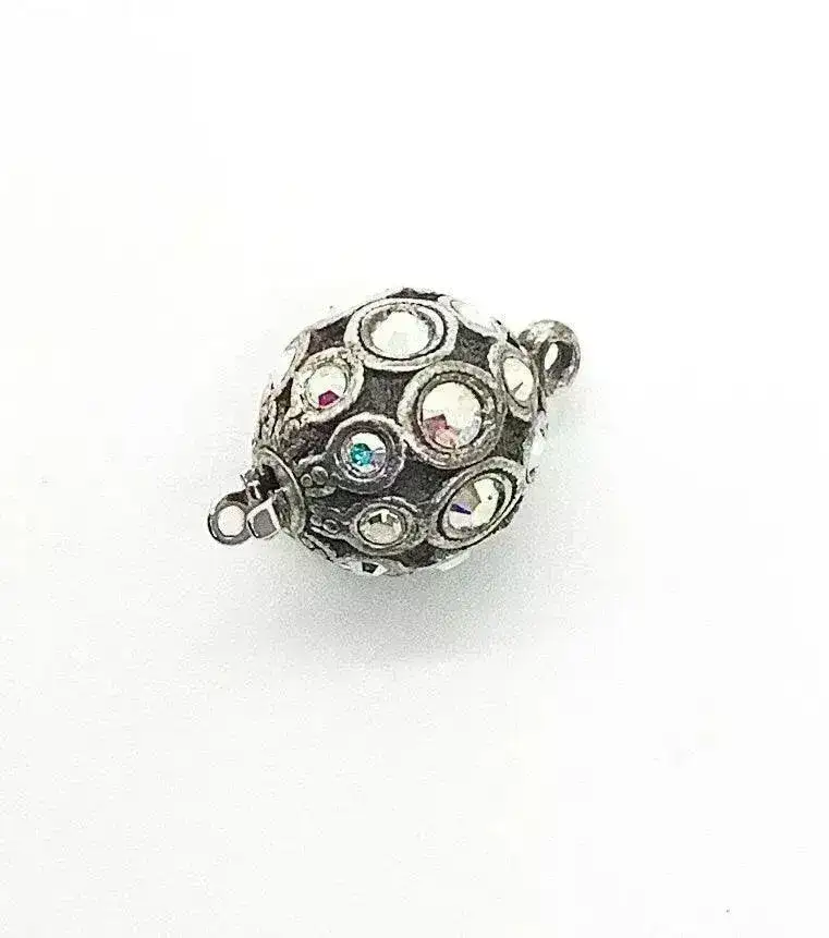 Claspgarten Crystal Orb Box Clasp, Austrian Crystals - Image 8