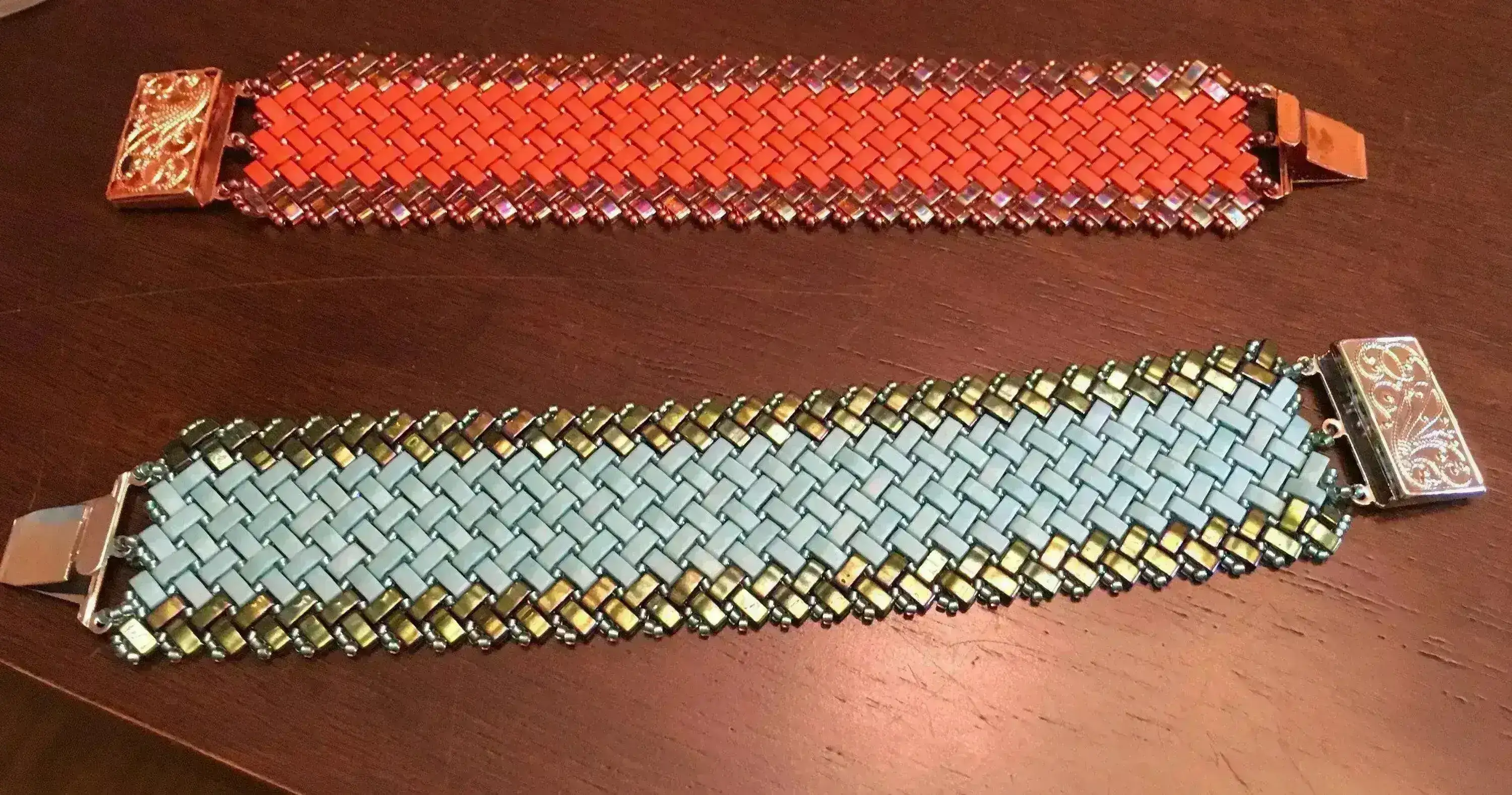 Filigree, 3-Strand Box Clasp, Medium, 3 Finishes - Image 4